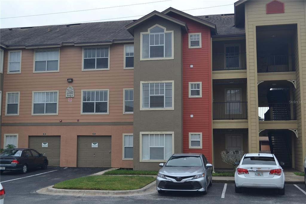 Picture of 2202 Key West Court Unit 633, Kissimmee, FL 34741