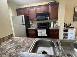 Picture of 3705 SW 27Th Street Unit 325, Gainesville, FL 32608