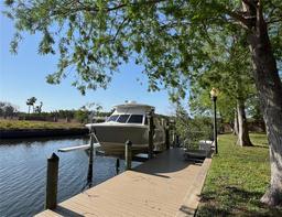 Picture of 6533 Channelside Drive, New Port Richey, FL 34652
