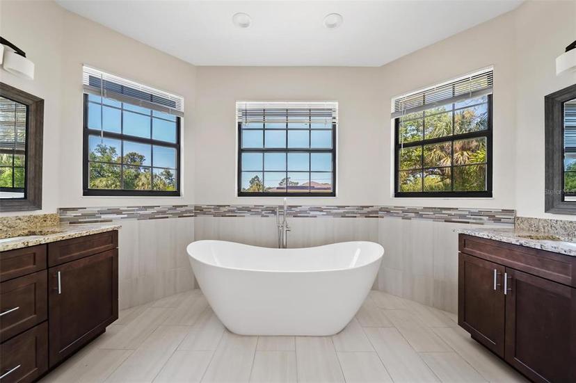 Picture of 172 Berthoud Street, Port Charlotte FL 33953