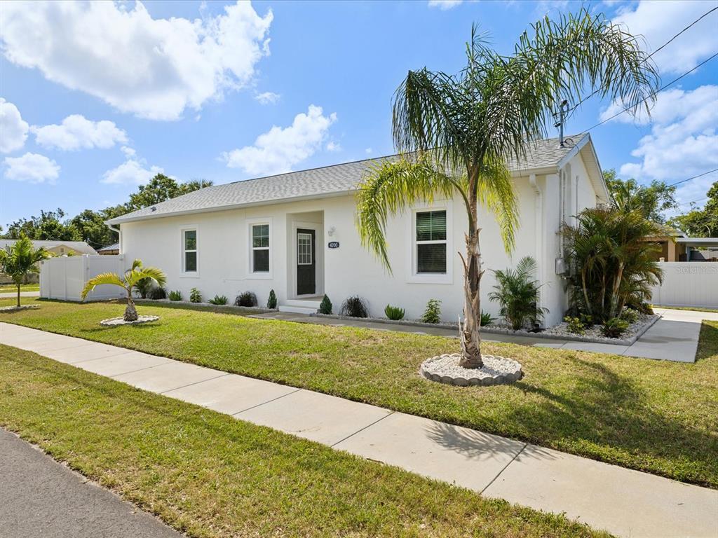 Picture of 4200 56Th Avenue N, St Petersburg, FL 33714