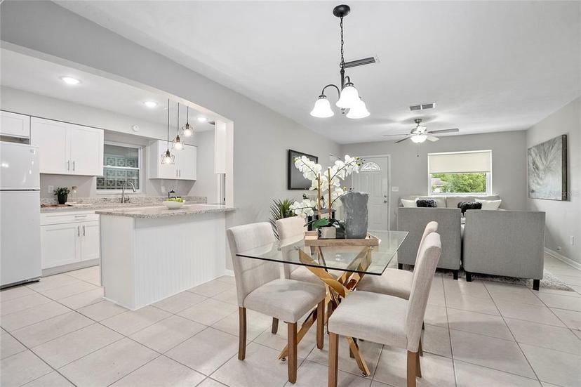 Picture of 1044 Deltona Boulevard, Deltona FL 32725