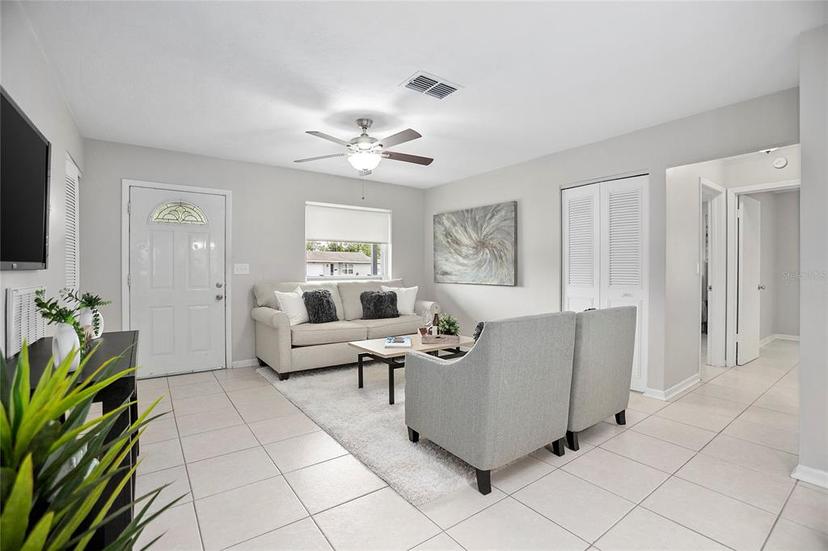 Picture of 1044 Deltona Boulevard, Deltona FL 32725