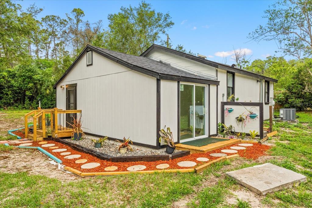 Picture of 151 Naranja Road, Debary, FL 32713