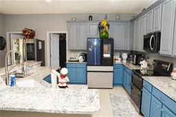 Picture of 5240 Rishley Run Way, Mount Dora, FL 32757