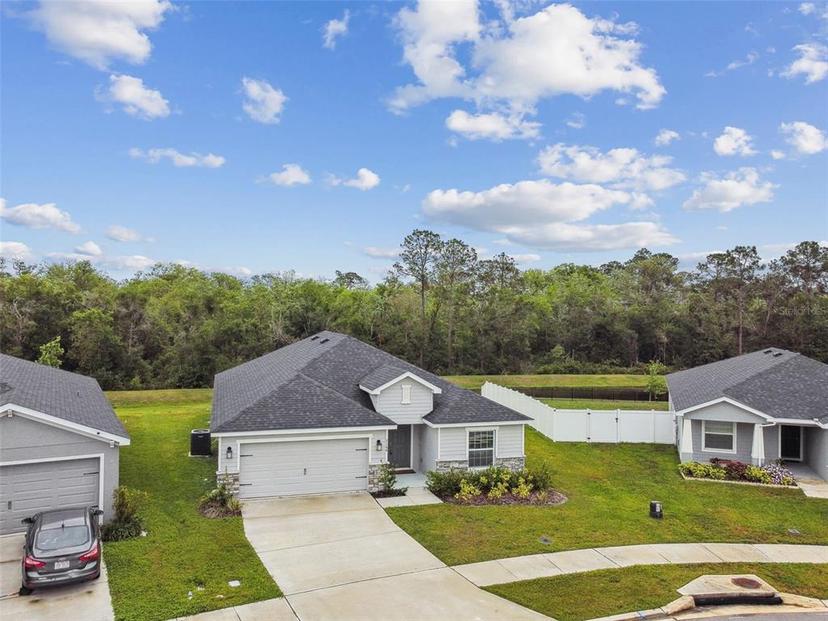 Picture of 7164 Twisting Pines Loop, Zephyrhills FL 33541