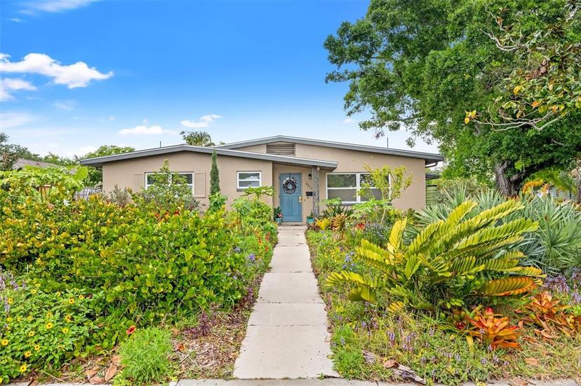 Picture of 6677 Poinsettia Avenue S, St Petersburg FL 33707