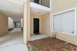 Picture of 3921 SW 34Th Street Unit 102, Gainesville, FL 32608