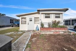 Picture of 1005 Whitehurst Road Unit 6, Plant City, FL 33563