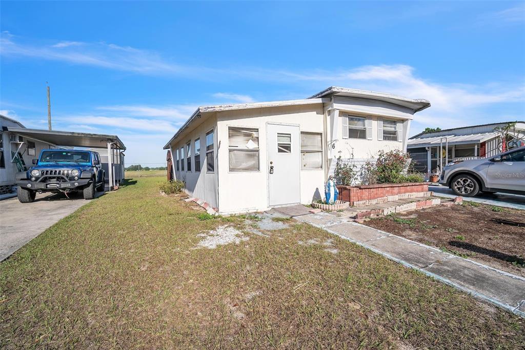 Picture of 1005 Whitehurst Road Unit 6, Plant City, FL 33563