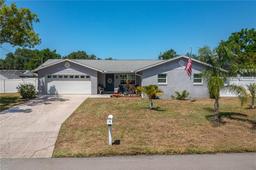Picture of 210 Citrus Drive, Winter Haven, FL 33884