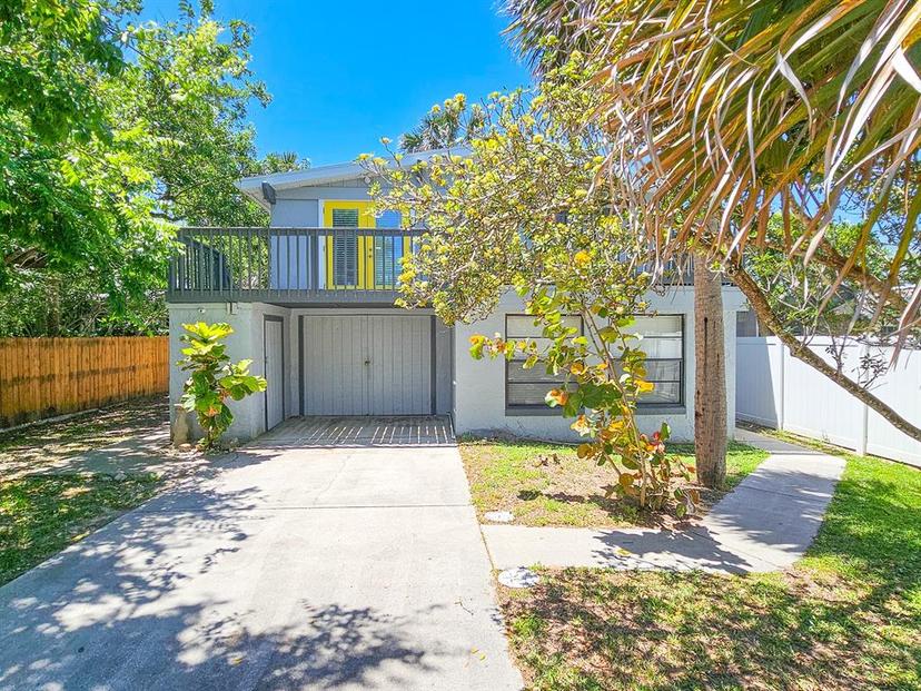 Picture of 1427 S Daytona Avenue, Flagler Beach FL 32136
