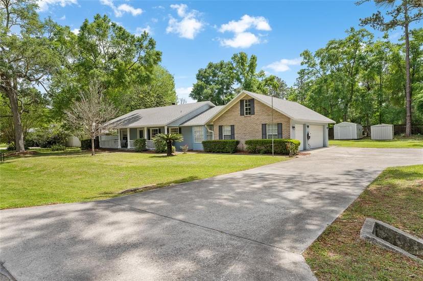 Picture of 608 NE 10Th Boulevard, Williston FL 32696