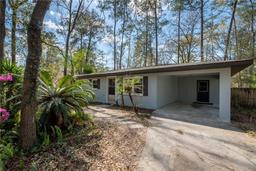 Picture of 4008 NW 29Th Terrace, Gainesville, FL 32605