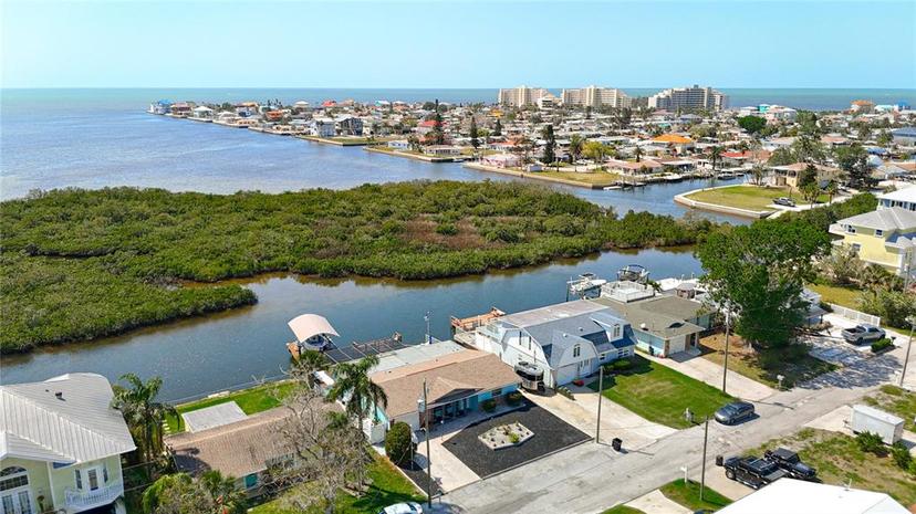 Picture of 13415 Starfish Drive, Hudson FL 34667