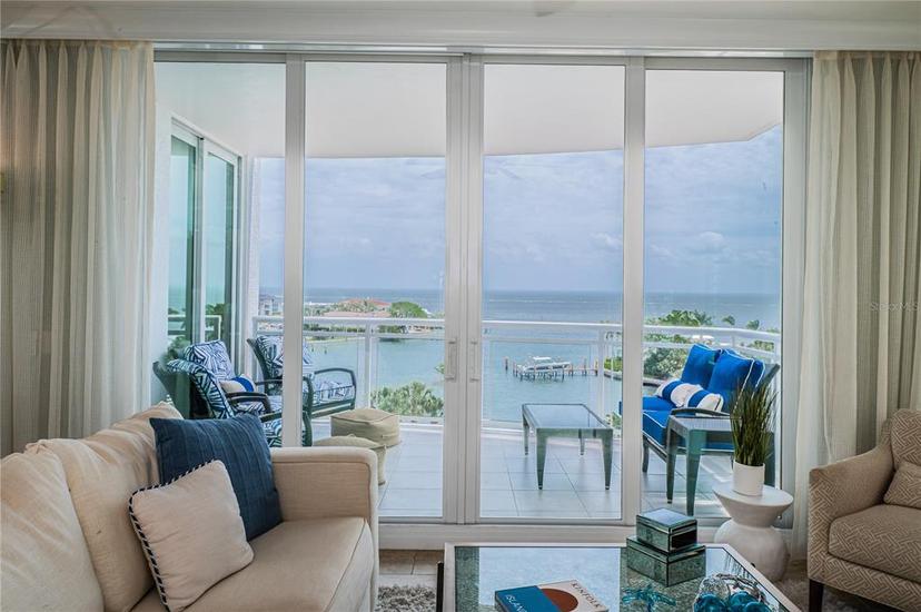 Picture of 1325 Snell Isle Boulevard Ne Unit 607, St Petersburg FL 33704