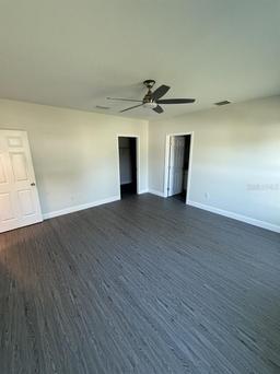 Picture of 8810 1/2 N Mulberry Street, Tampa, FL 33604