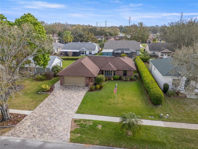 Picture of 6352 Huntington Drive, Zephyrhills FL 33542