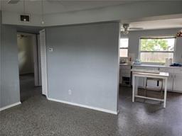 Picture of 10106 66Th Avenue, Seminole, FL 33772