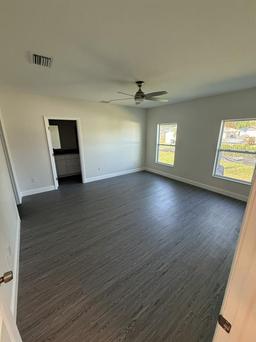 Picture of 8810 N Mulberry Street, Tampa, FL 33604