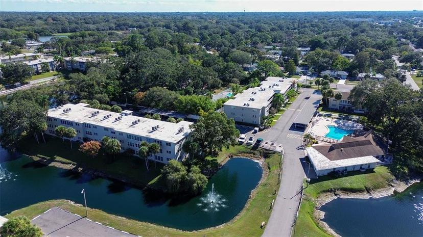 Picture of 940 Virginia Street Unit 304, Dunedin FL 34698