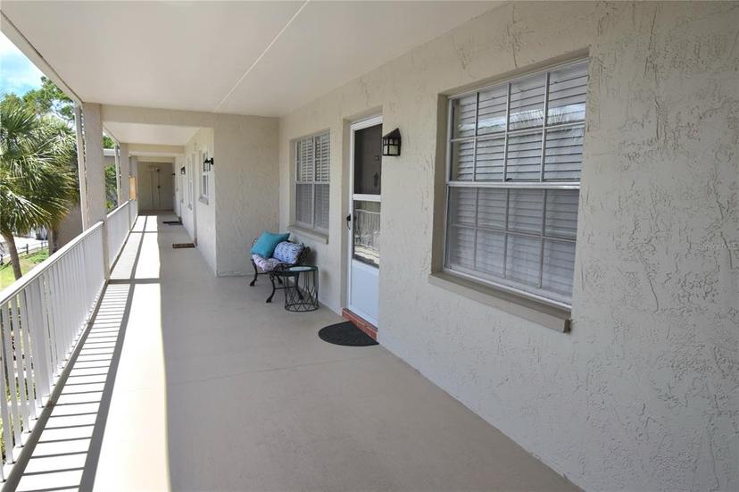 Picture of 940 Virginia Street Unit 304, Dunedin FL 34698