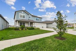 Picture of 11728 June Briar Loop, San Antonio, FL 33576