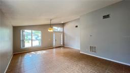 Picture of 1120 Whitewood Way, Clermont, FL 34714
