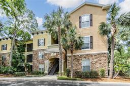 Picture of 10103 Courtney Oaks Circle Unit 103, Tampa, FL 33619