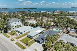 Picture of 148 N Blvd Of The Presidents, Sarasota, FL 34236