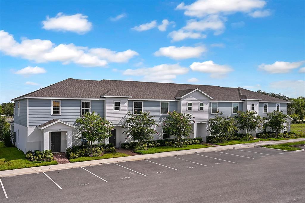 Picture of 1230 Sand Torch Circle, Davenport, FL 33837