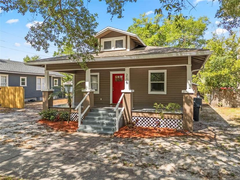 Picture of 216 S Holly Avenue, Sanford FL 32771