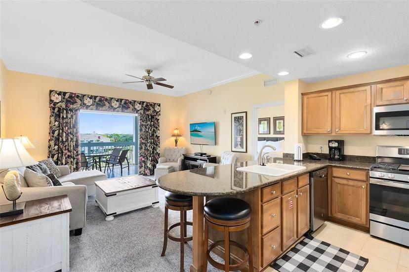 Picture of 7649 Heritage Crossing Way Unit 302, Reunion FL 34747