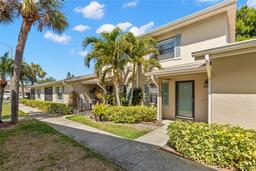 Picture of 2131 Ridge Road S Unit 130, Largo, FL 33778