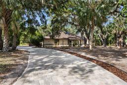 Picture of 4916 Hidden Oaks Trail, Sarasota, FL 34232