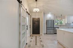 Picture of 4916 Hidden Oaks Trail, Sarasota, FL 34232