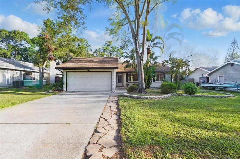 Picture of 2224 Spanish Vistas Drive, Dunedin FL 34698