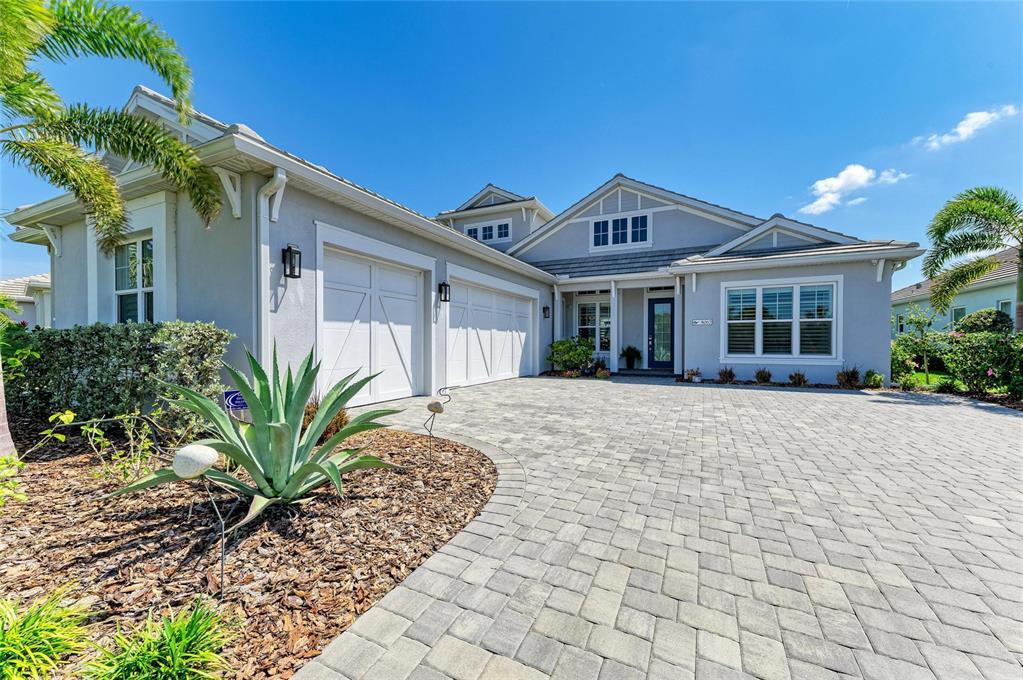 Picture of 8067 Waterbend Trail, Sarasota, FL 34240