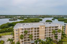 Picture of 7040 Key Haven Road Unit 601, Seminole, FL 33777