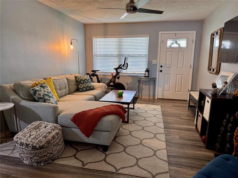 Picture of 3471 40Th Way N, St Petersburg FL 33713