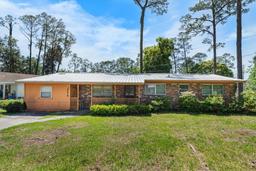 Picture of 2214 NE 17Th Terrace, Gainesville, FL 32609