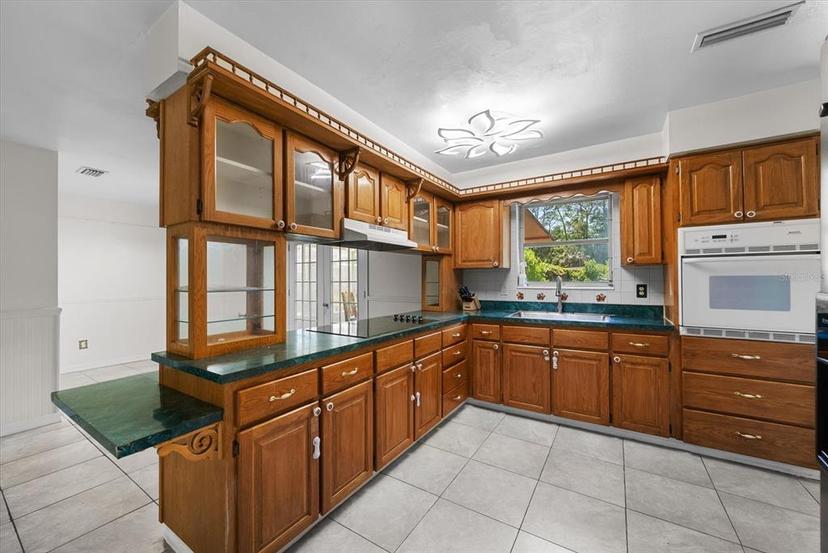 Picture of 2214 NE 17Th Terrace, Gainesville FL 32609