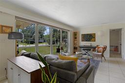 Picture of 1128 NE 22Nd Avenue, Gainesville, FL 32609