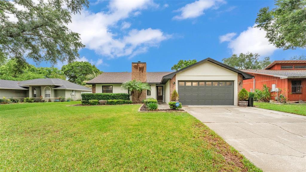 Picture of 112 Colleen Court, Auburndale, FL 33823