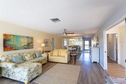 Picture of 5630 Golf Pointe Drive Unit 206, Sarasota, FL 34243