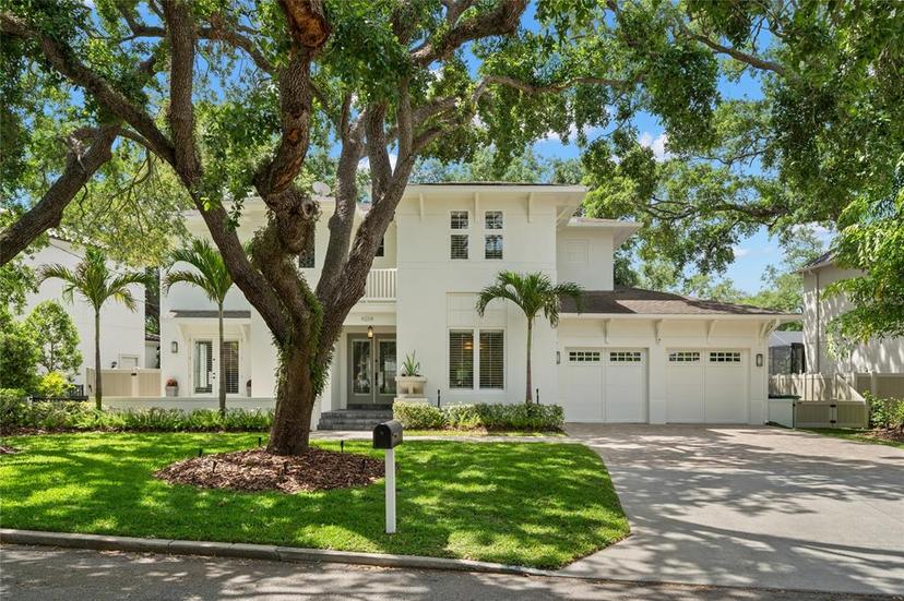 Picture of 4204 W Beachway Drive, Tampa FL 33609