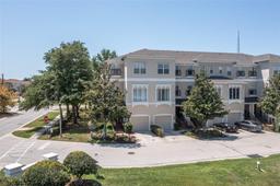 Picture of 1105 Venetian Harbor Drive Ne, St Petersburg, FL 33702