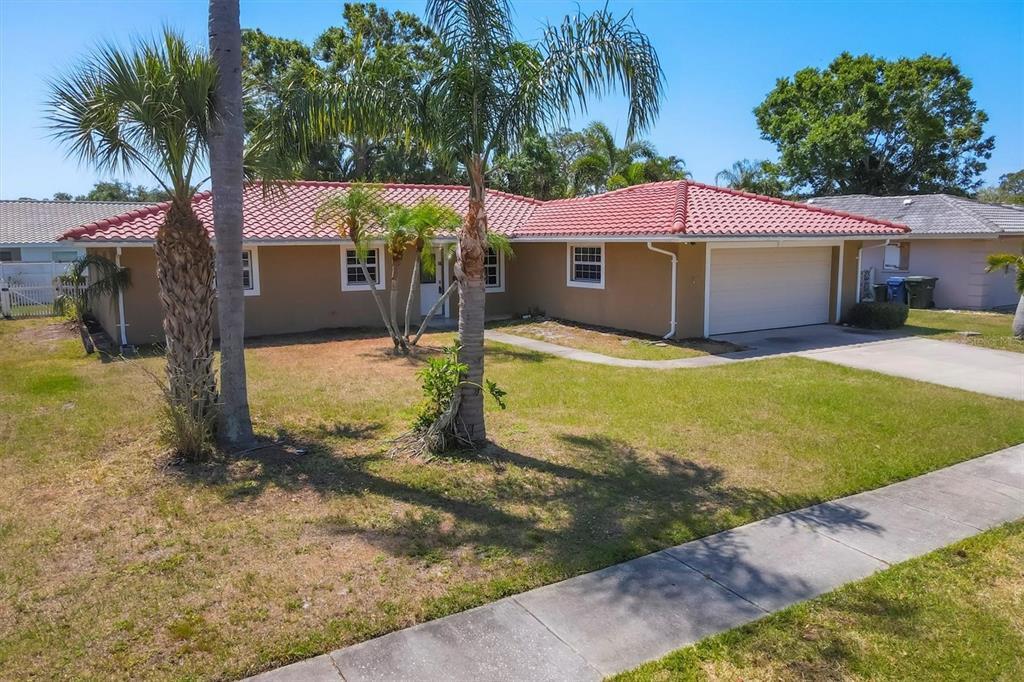 Picture of 2536 Carlisle Place, Sarasota, FL 34231