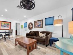 Picture of 111 25Th Street N, St Petersburg, FL 33713