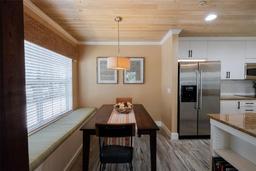 Picture of 850 S Tamiami Trail Unit 836, Sarasota, FL 34236